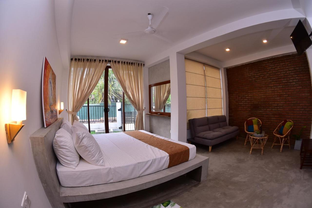 Lily Holiday Apartments Hikkaduwa Eksteriør billede