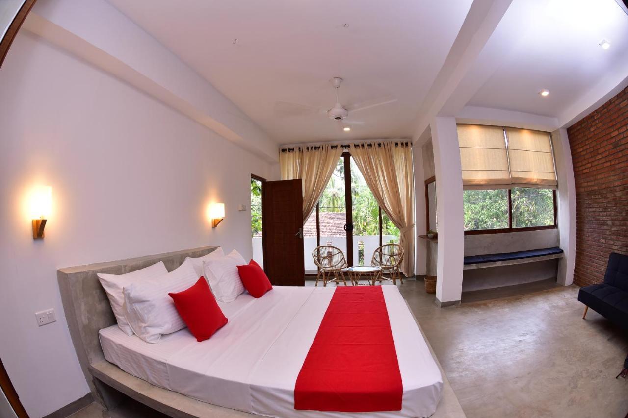 Lily Holiday Apartments Hikkaduwa Eksteriør billede